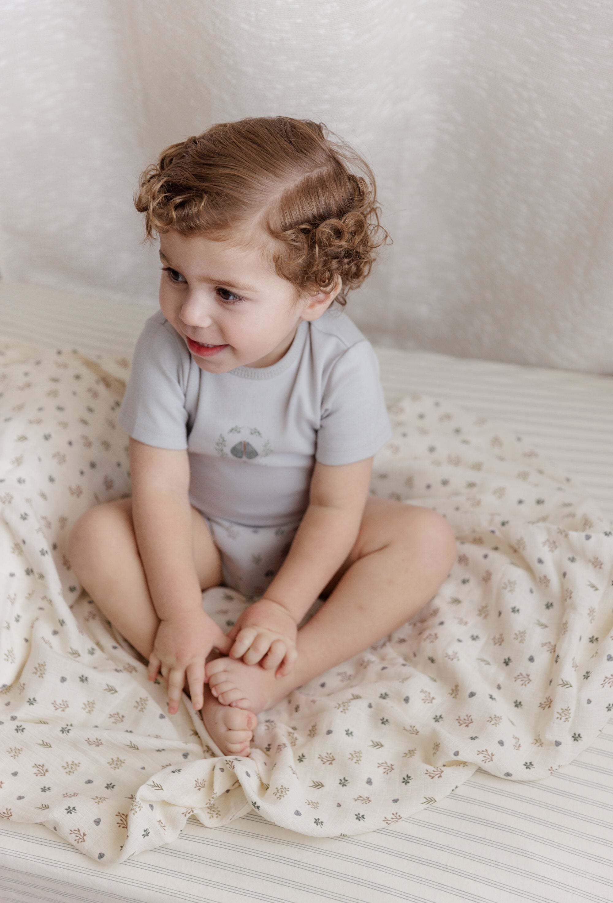 Garden Floral Center Collection - Muslin Swaddle
