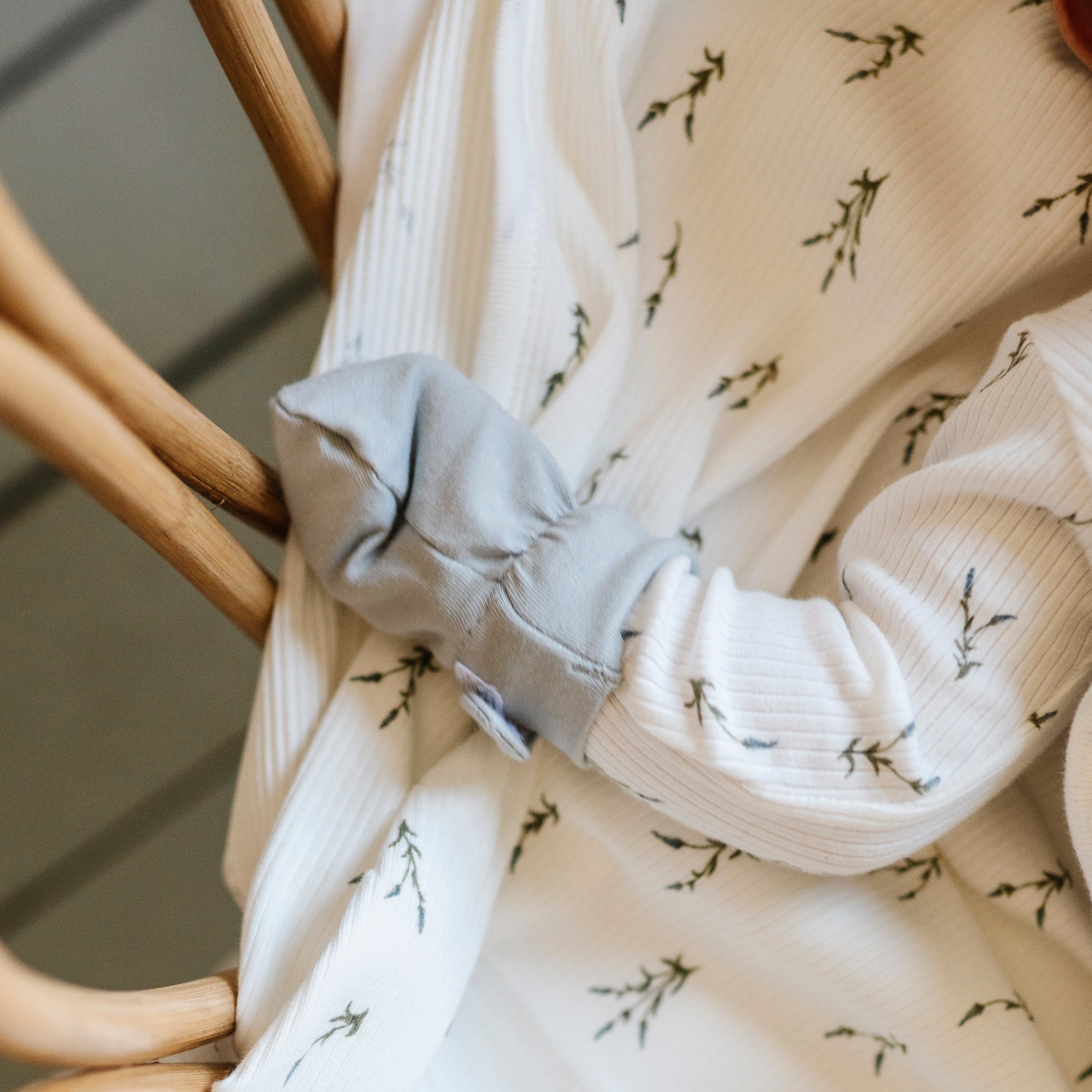 Hypoallergenic baby mittens blue