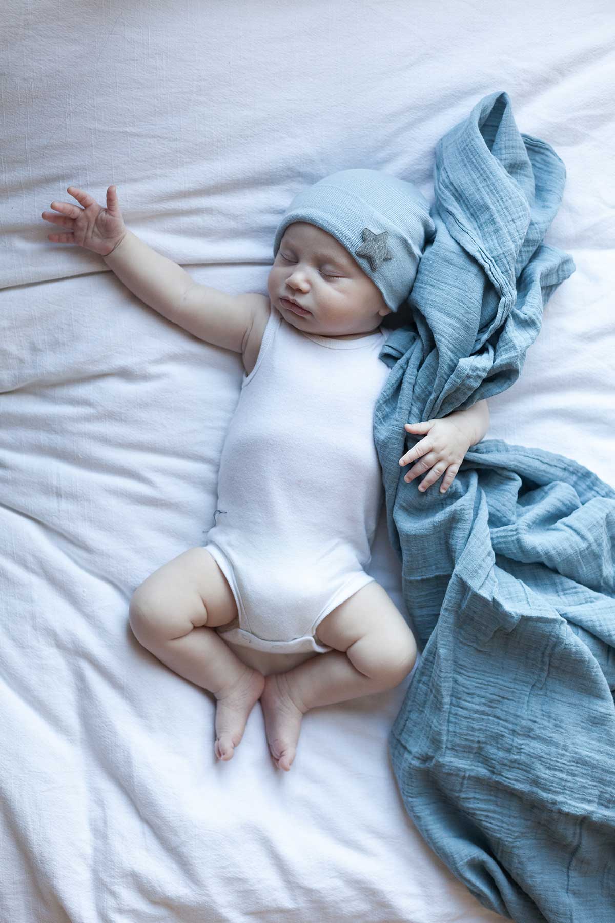 Newborn Hospital Hats - Blue &amp; White