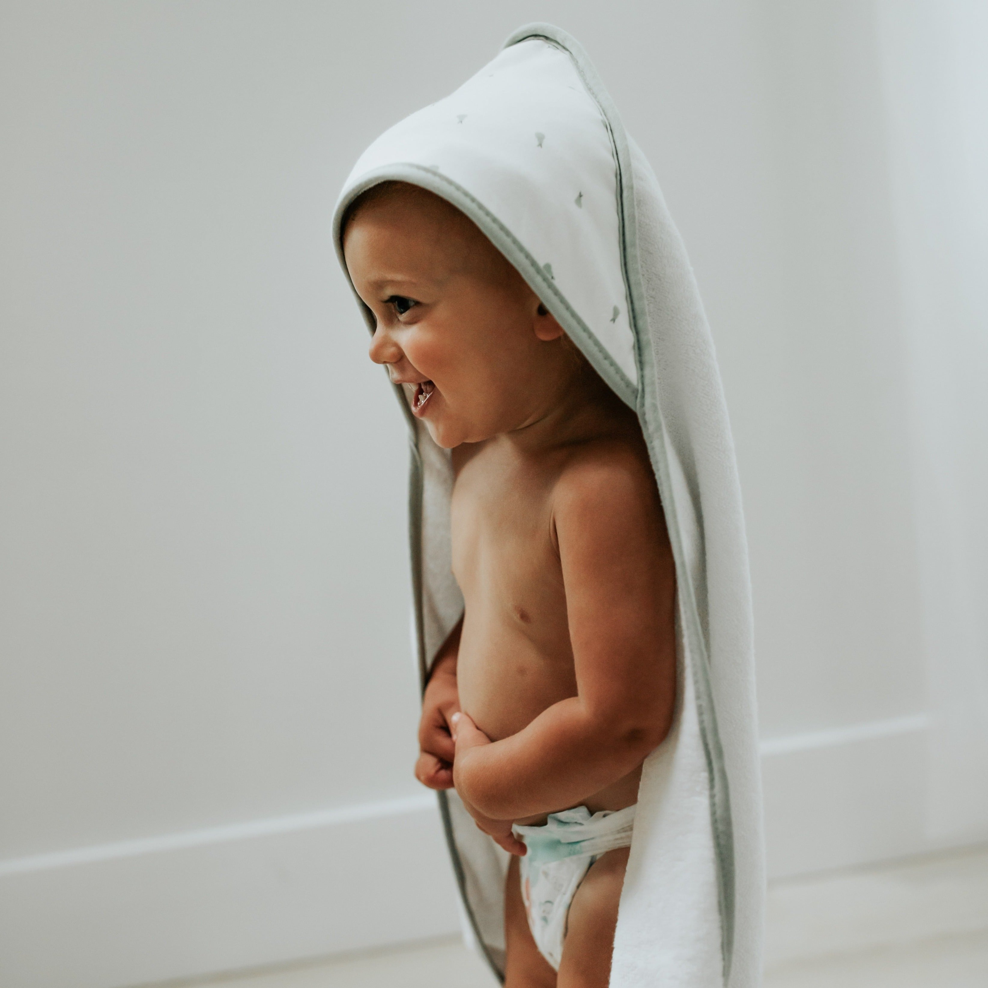 Sage Pears Hooded Towel &amp; Washcloth